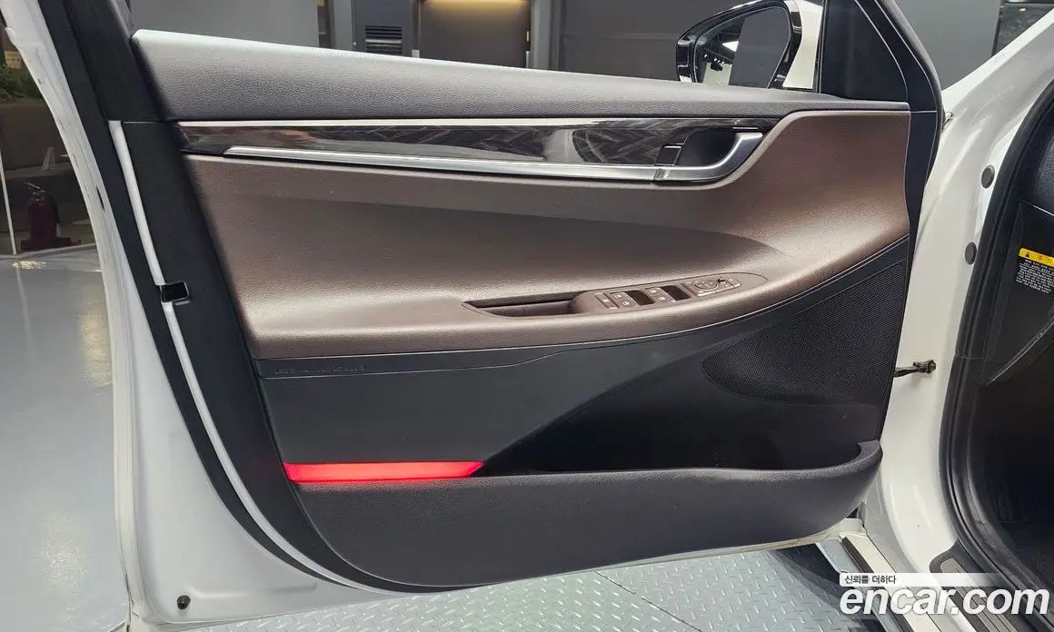 Hyundai Grandeur 2019 2.4 автомат (гидро), фото 14 Hyundai Grandeur 2019 2.4 автомат (гидро), фото 14