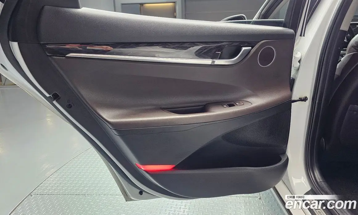 Hyundai Grandeur 2019 2.4 автомат (гидро), фото 15 Hyundai Grandeur 2019 2.4 автомат (гидро), фото 15