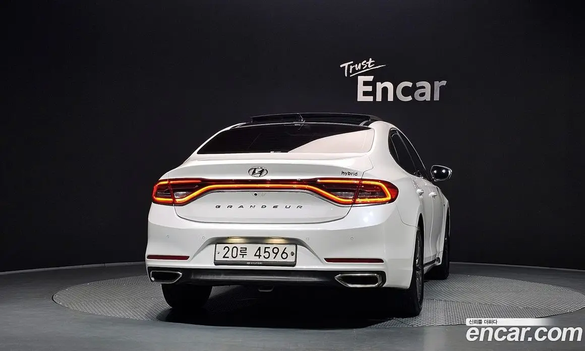 Hyundai Grandeur 2019 2.4 автомат (гидро), фото 4 Hyundai Grandeur 2019 2.4 автомат (гидро), фото 4