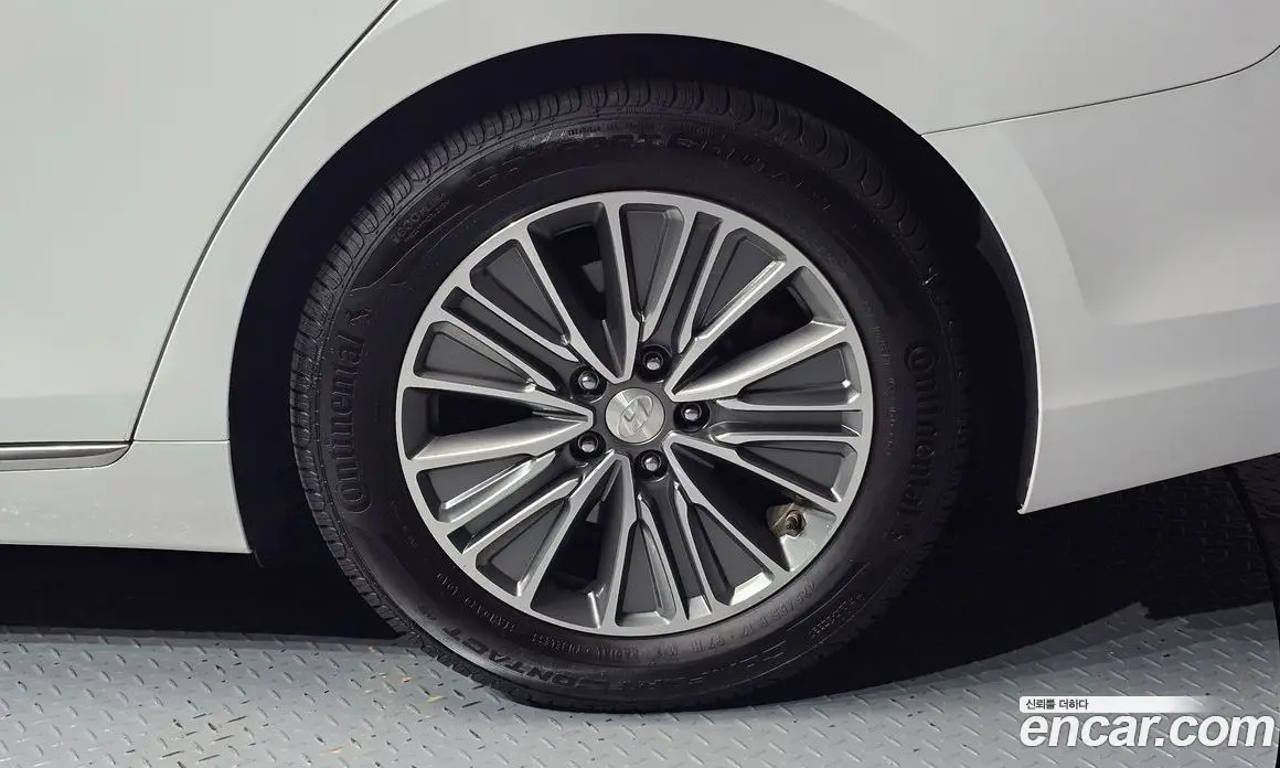 Hyundai Grandeur 2019 2.4 автомат (гидро), фото 7 Hyundai Grandeur 2019 2.4 автомат (гидро), фото 7