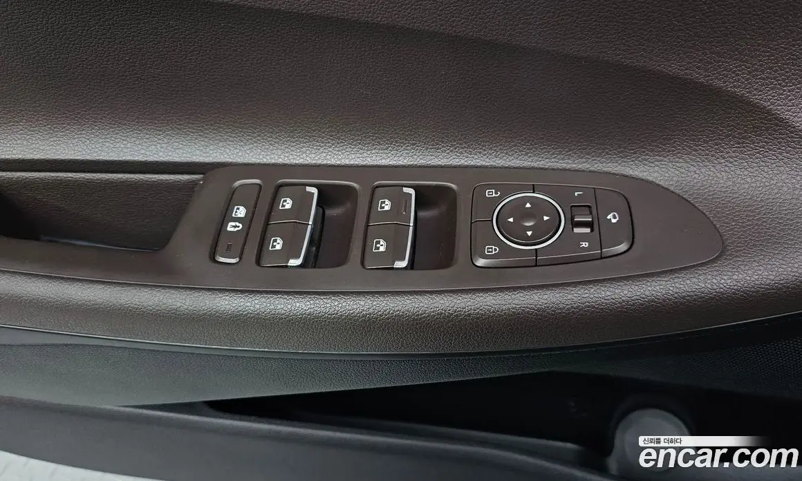 Hyundai Grandeur 2020 2.5 автомат (гидро), фото 18