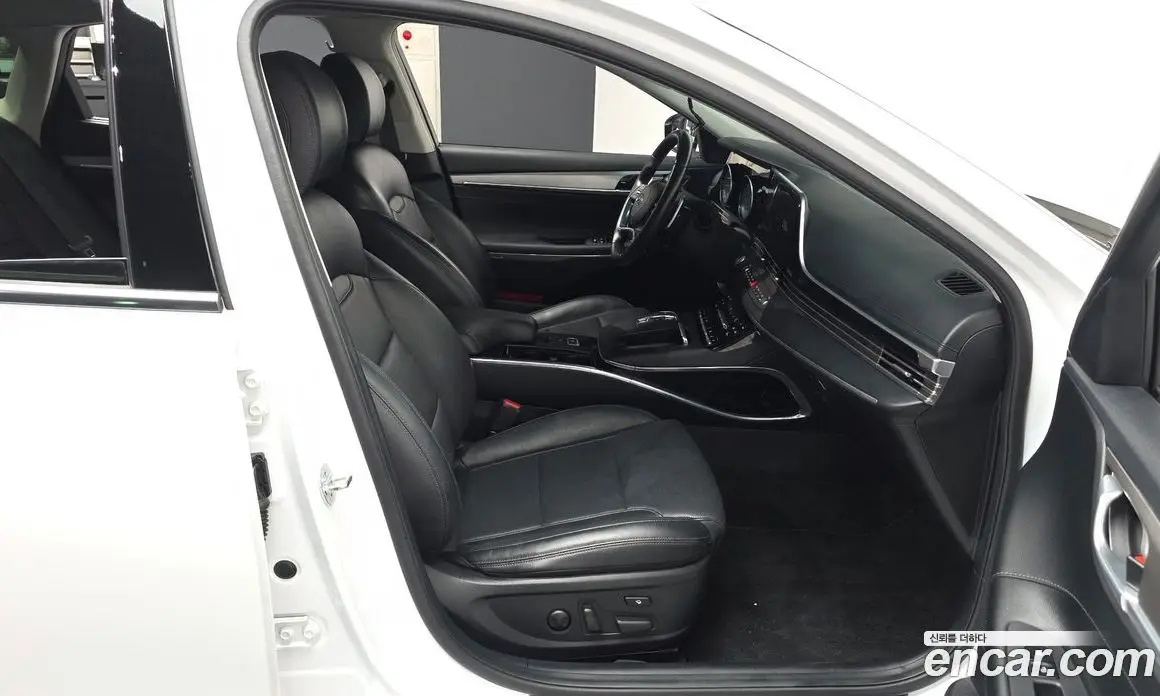 Hyundai Grandeur 2020 2.5 автомат (гидро), фото 11