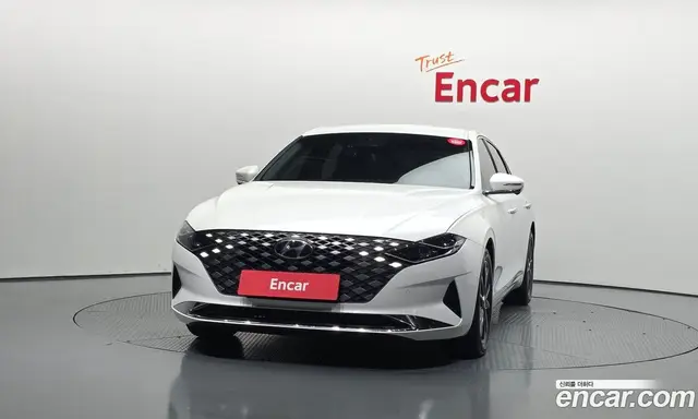 Hyundai Grandeur 2020 2.5 автомат (гидро), миниатюра 3
