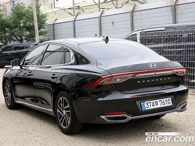 Hyundai Grandeur 2021 2.5 автомат (гидро), миниатюра 3