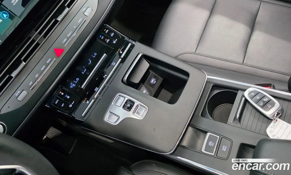 Hyundai Grandeur 2021 3.0 автомат (гидро), фото 14