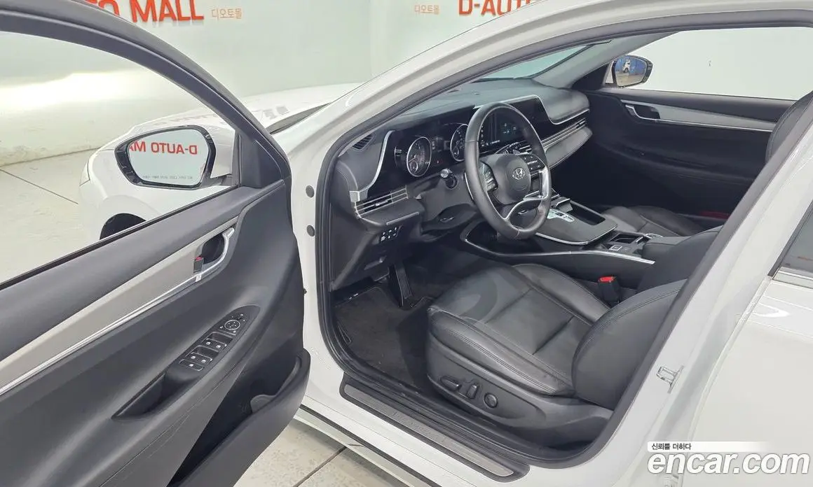 Hyundai Grandeur 2021 3.0 автомат (гидро), фото 15