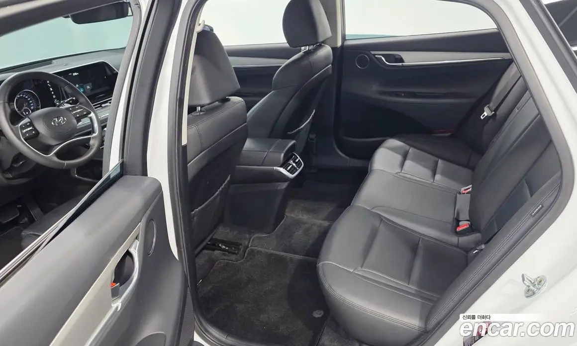 Hyundai Grandeur 2021 3.0 автомат (гидро), фото 16