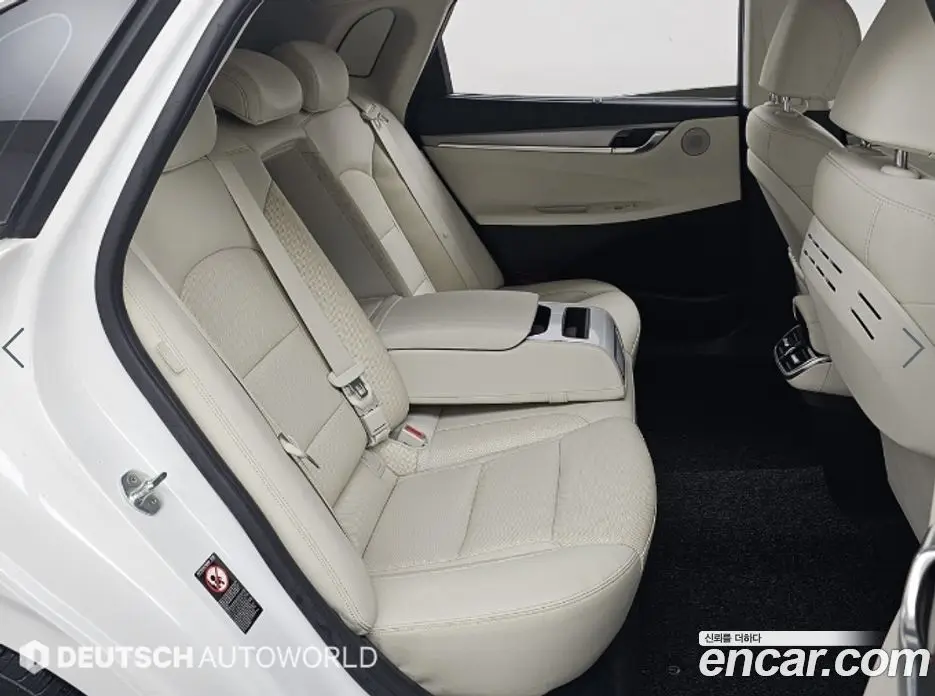 Hyundai Grandeur 2022 2.4 автомат (гидро), фото 12