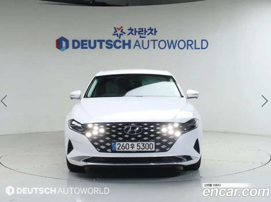 Hyundai Grandeur 2022 2.4 автомат (гидро), фото 3
