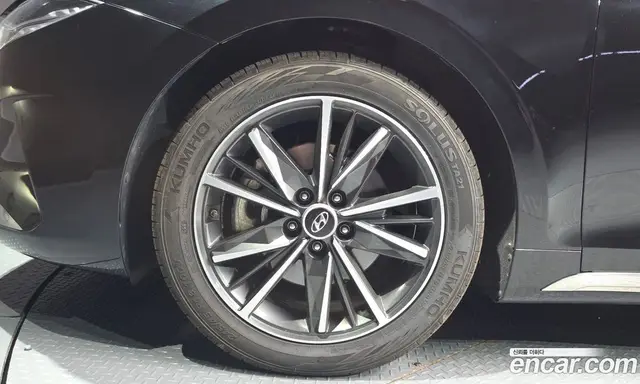 Hyundai Grandeur 2022 2.5 автомат (гидро), миниатюра 5