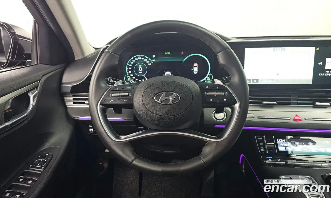 Hyundai Grandeur 2022 2.4 автомат (гидро), фото 13