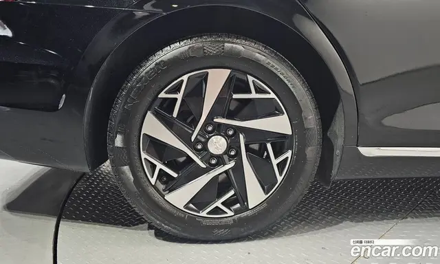 Hyundai Grandeur 2022 2.4 автомат (гидро), миниатюра 5