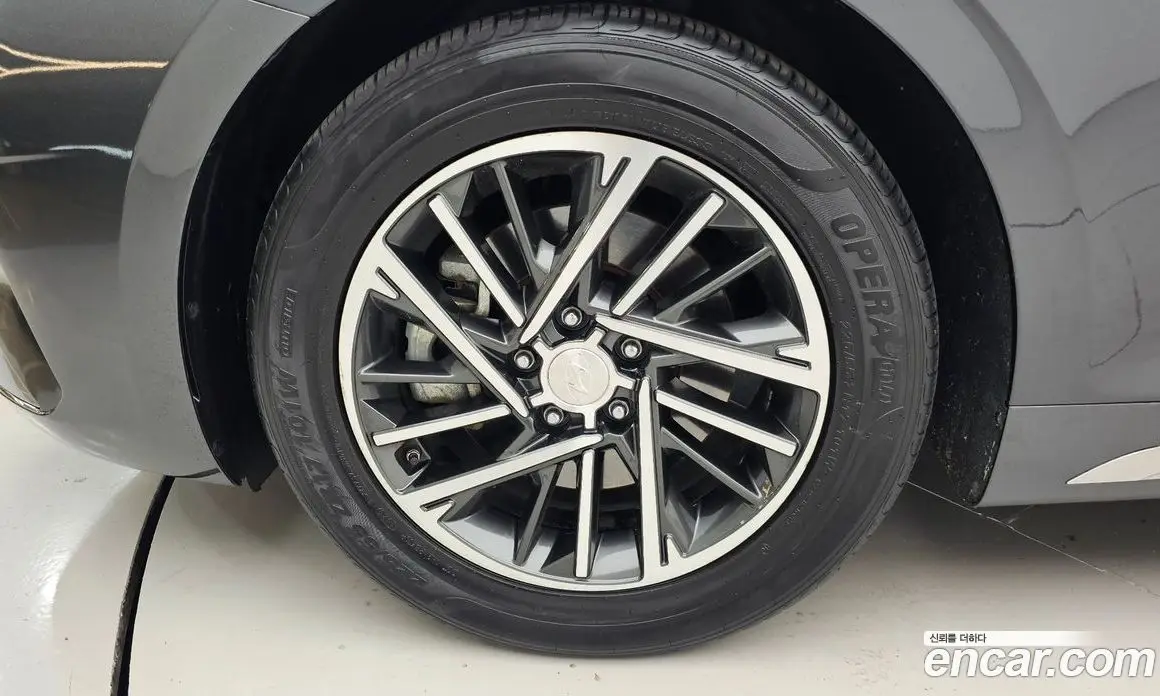 Hyundai Grandeur 2022 2.5 автомат (гидро), фото 5 Hyundai Grandeur 2022 2.5 автомат (гидро), фото 5