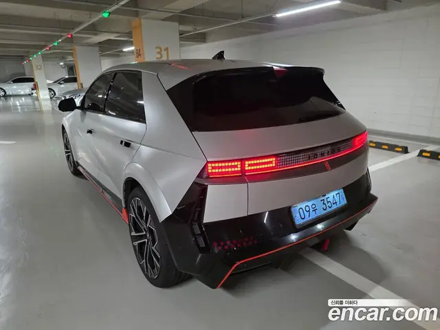 Hyundai Ioniq 5 2023 автомат (гидро), миниатюра 2