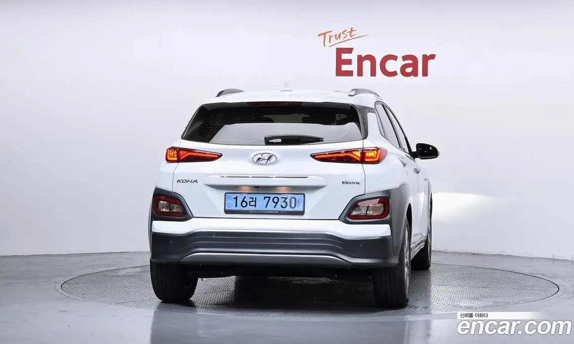Hyundai Kona 2020 0.2 автомат (гидро), фото 4