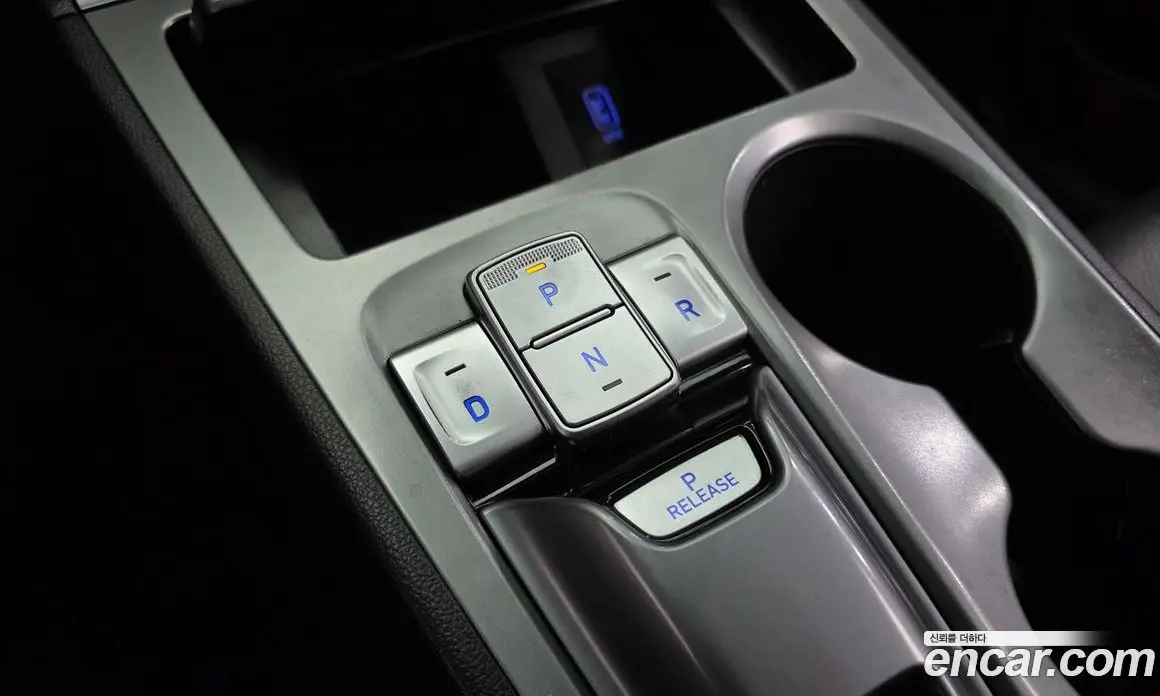 Hyundai Kona 2020 0.2 автомат (гидро), фото 9