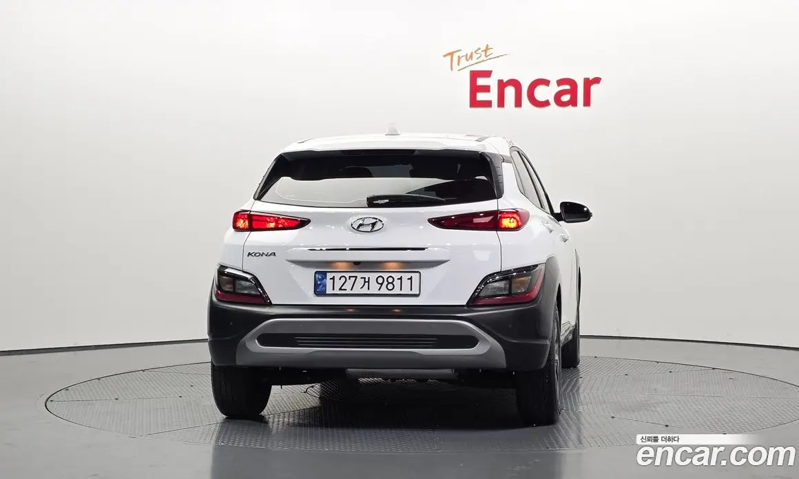 Hyundai Kona 2021 1.6 автомат (гидро), фото 4