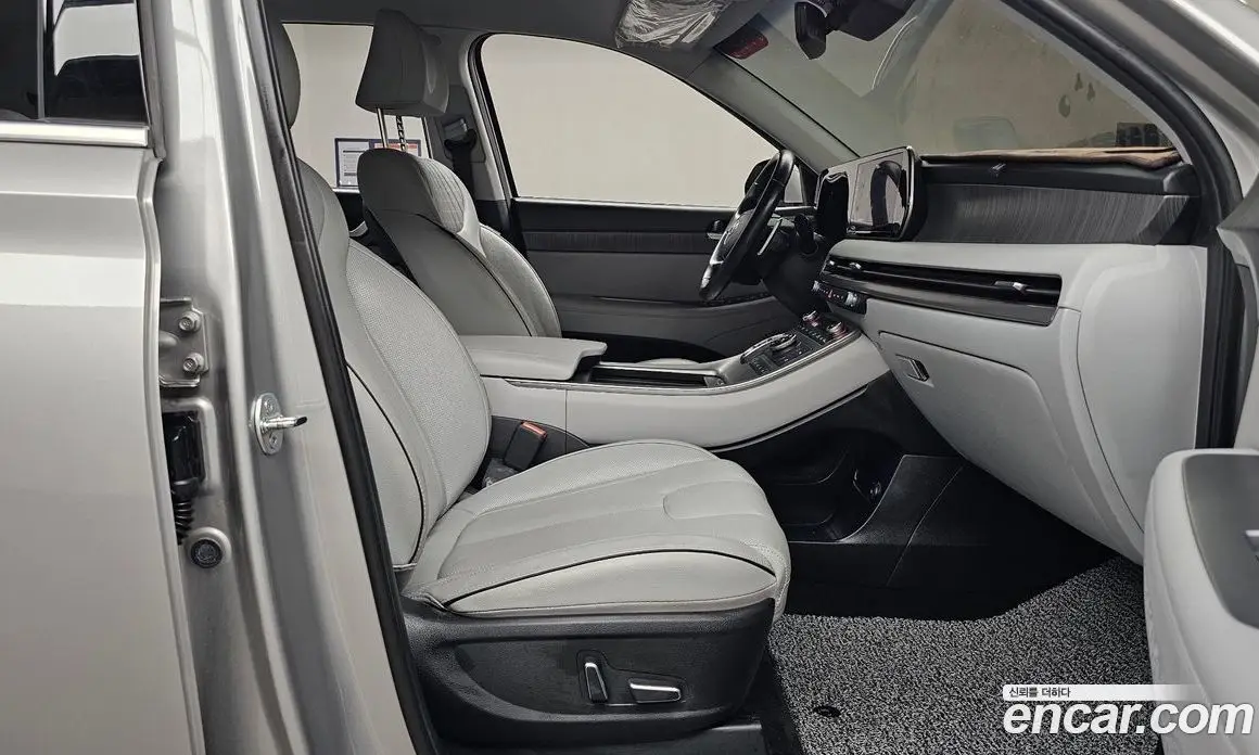Hyundai Palisade 2024 2.2 автомат (гидро), фото 15