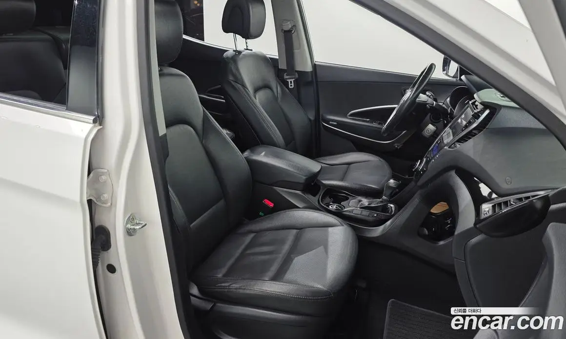 Hyundai Santa Fe 2013 2.0 автомат (гидро), фото 16 Hyundai Santa Fe 2013 2.0 автомат (гидро), фото 16