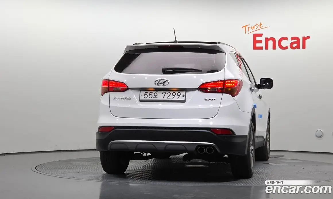 Hyundai Santa Fe 2013 2.0 автомат (гидро), фото 4 Hyundai Santa Fe 2013 2.0 автомат (гидро), фото 4