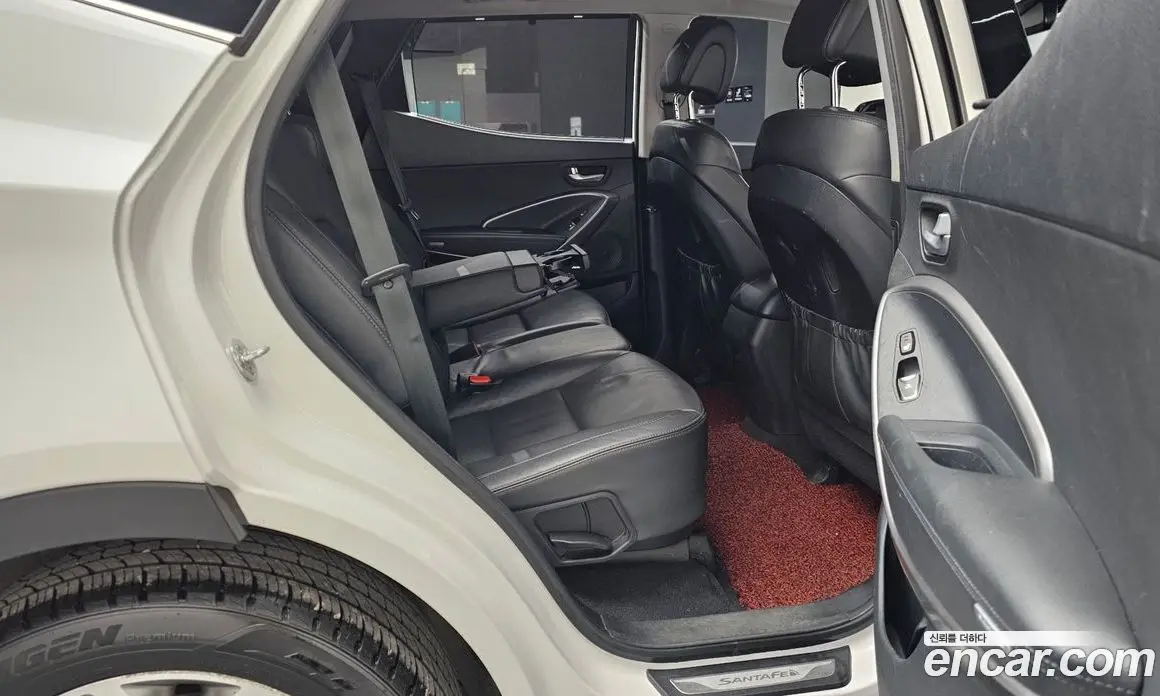 Hyundai Santa Fe 2014 2.0 автомат (гидро), фото 12 Hyundai Santa Fe 2014 2.0 автомат (гидро), фото 12
