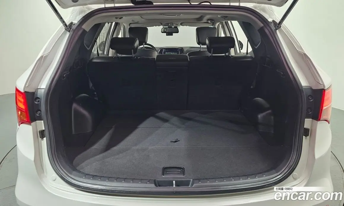 Hyundai Santa Fe 2014 2.0 автомат (гидро), фото 20 Hyundai Santa Fe 2014 2.0 автомат (гидро), фото 20
