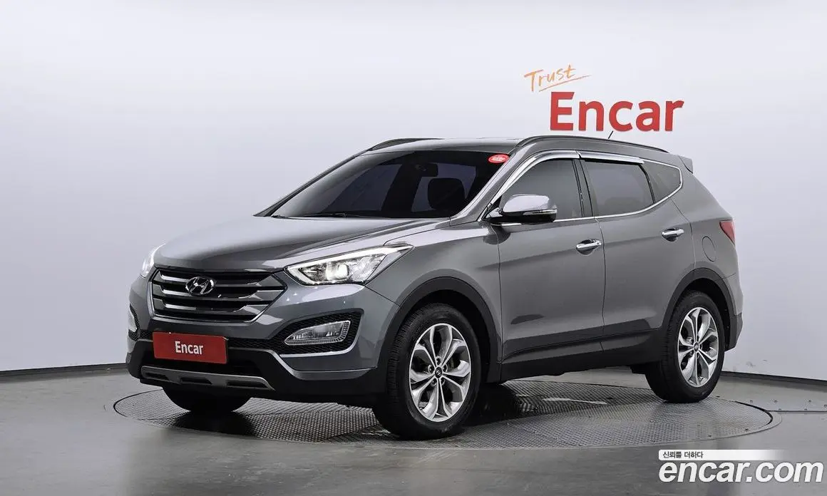 Hyundai Santa Fe 2015 2.0 автомат (гидро), фото 1 Hyundai Santa Fe 2015 2.0 автомат (гидро), фото 1