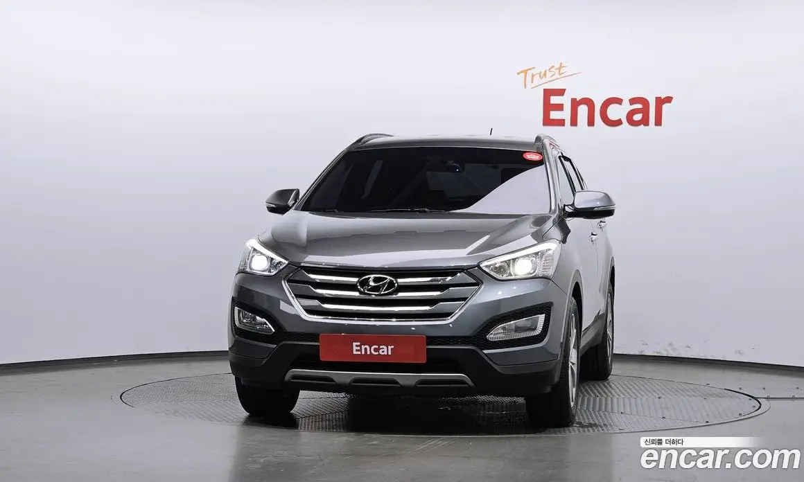 Hyundai Santa Fe 2015 2.0 автомат (гидро), фото 3 Hyundai Santa Fe 2015 2.0 автомат (гидро), фото 3