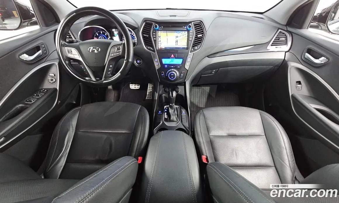 Hyundai Santa Fe 2015 2.0 автомат (гидро), фото 7 Hyundai Santa Fe 2015 2.0 автомат (гидро), фото 7