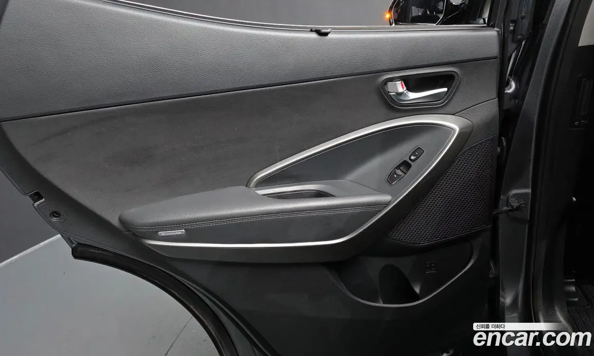 Hyundai Santa Fe 2017 2.0 автомат (гидро), фото 15