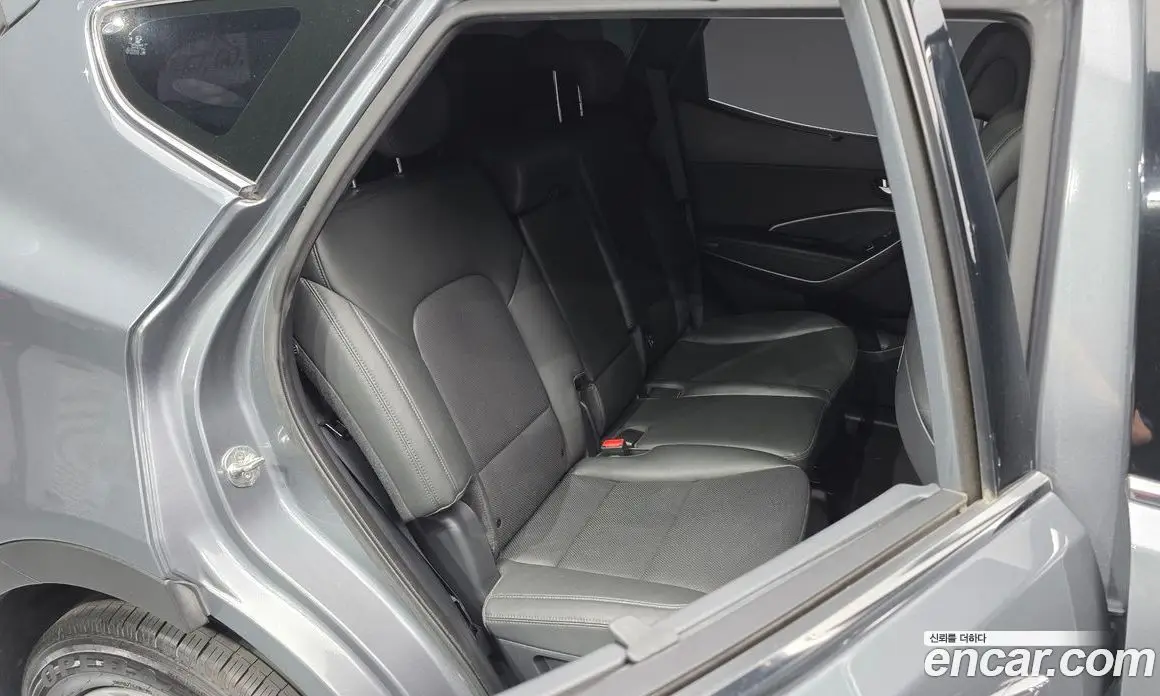 Hyundai Santa Fe 2017 2.0 автомат (гидро), фото 17