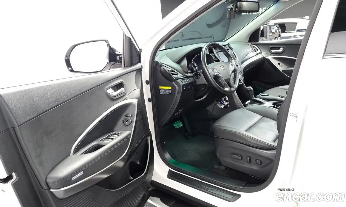 Hyundai Santa Fe 2017 2.0 автомат (гидро), фото 13