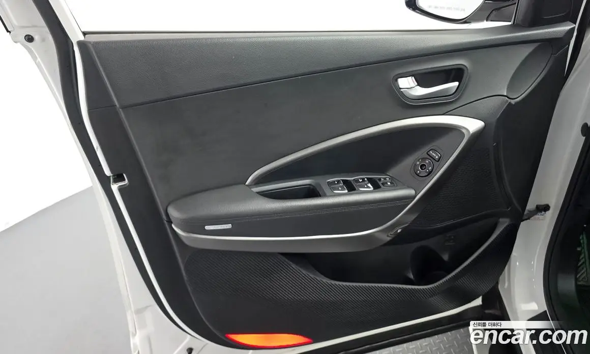 Hyundai Santa Fe 2017 2.0 автомат (гидро), фото 14