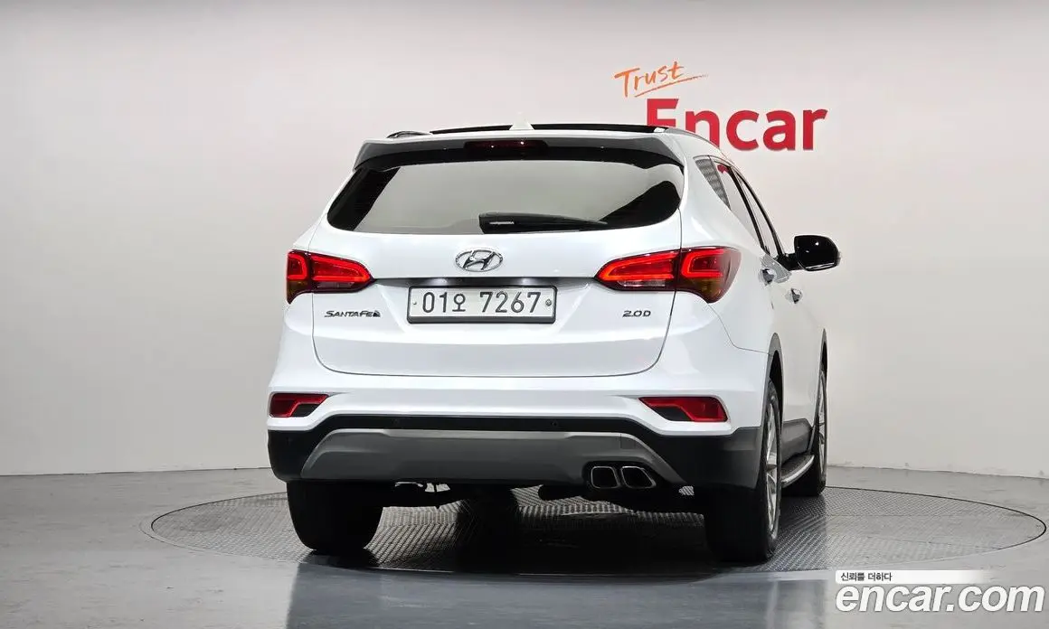 Hyundai Santa Fe 2017 2.0 автомат (гидро), фото 4