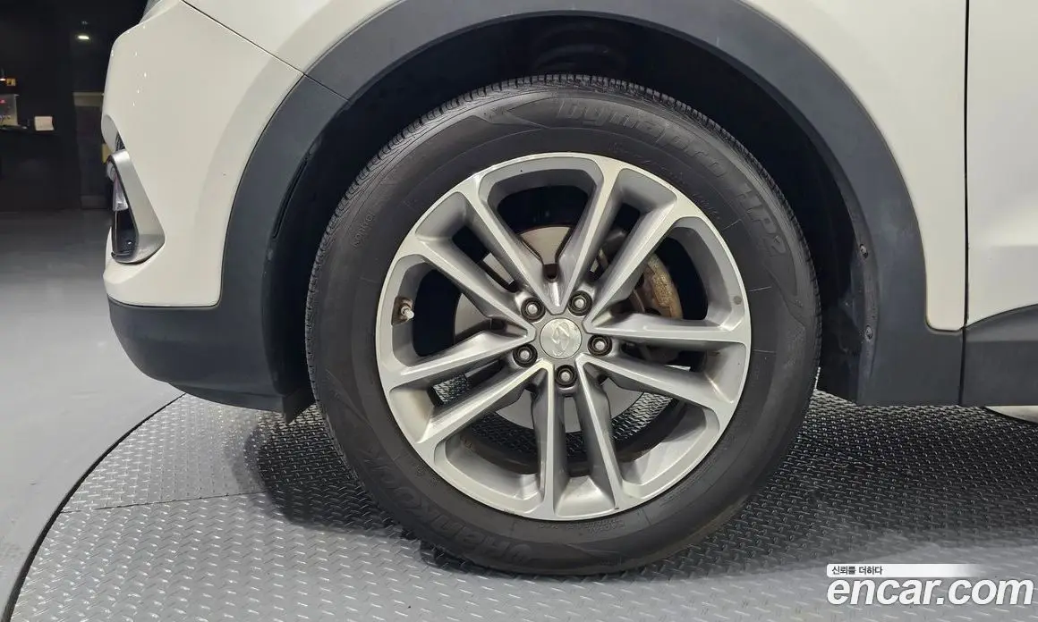 Hyundai Santa Fe 2017 2.0 автомат (гидро), фото 5