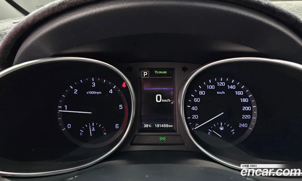 Hyundai Santa Fe 2017 2.0 автомат (гидро), фото 8