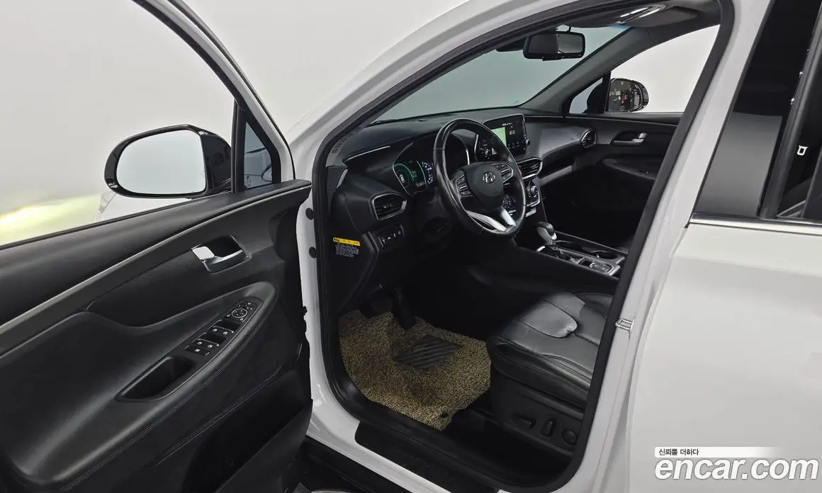 Hyundai Santa Fe 2018 2.0 автомат (гидро), фото 13