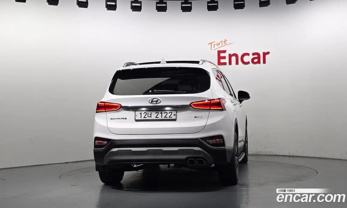 Hyundai Santa Fe 2018 2.0 автомат (гидро), фото 4
