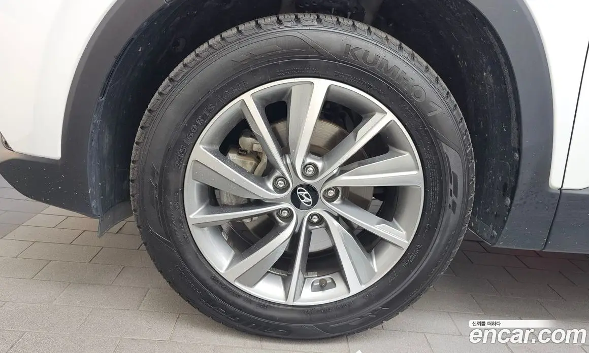 Hyundai Santa Fe 2018 2.0 автомат (гидро), фото 5