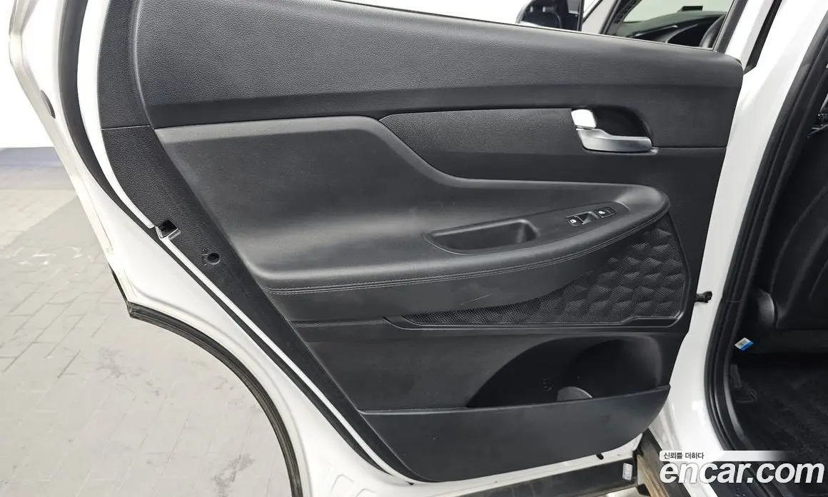 Hyundai Santa Fe 2018 2.0 автомат (гидро), фото 15