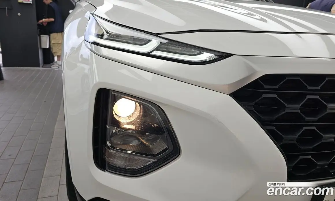 Hyundai Santa Fe 2018 2.0 автомат (гидро), фото 8