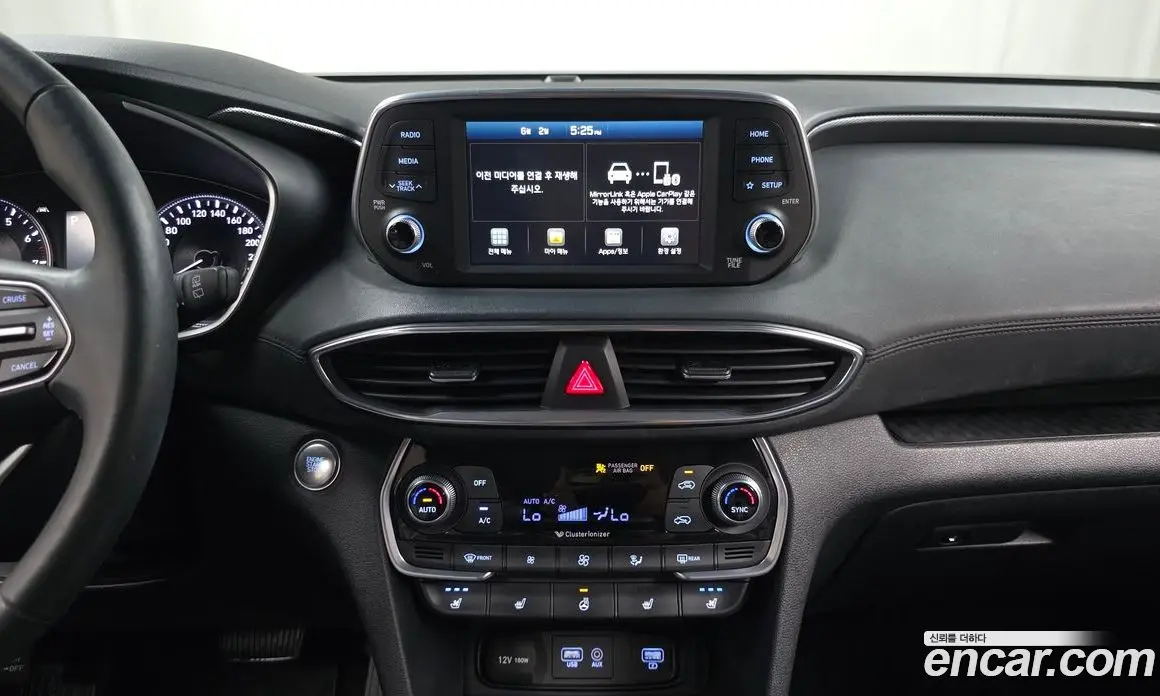 Hyundai Santa Fe 2019 2.0 автомат (гидро), фото 13