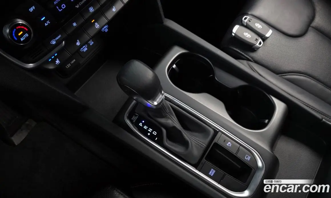 Hyundai Santa Fe 2019 2.0 автомат (гидро), фото 9
