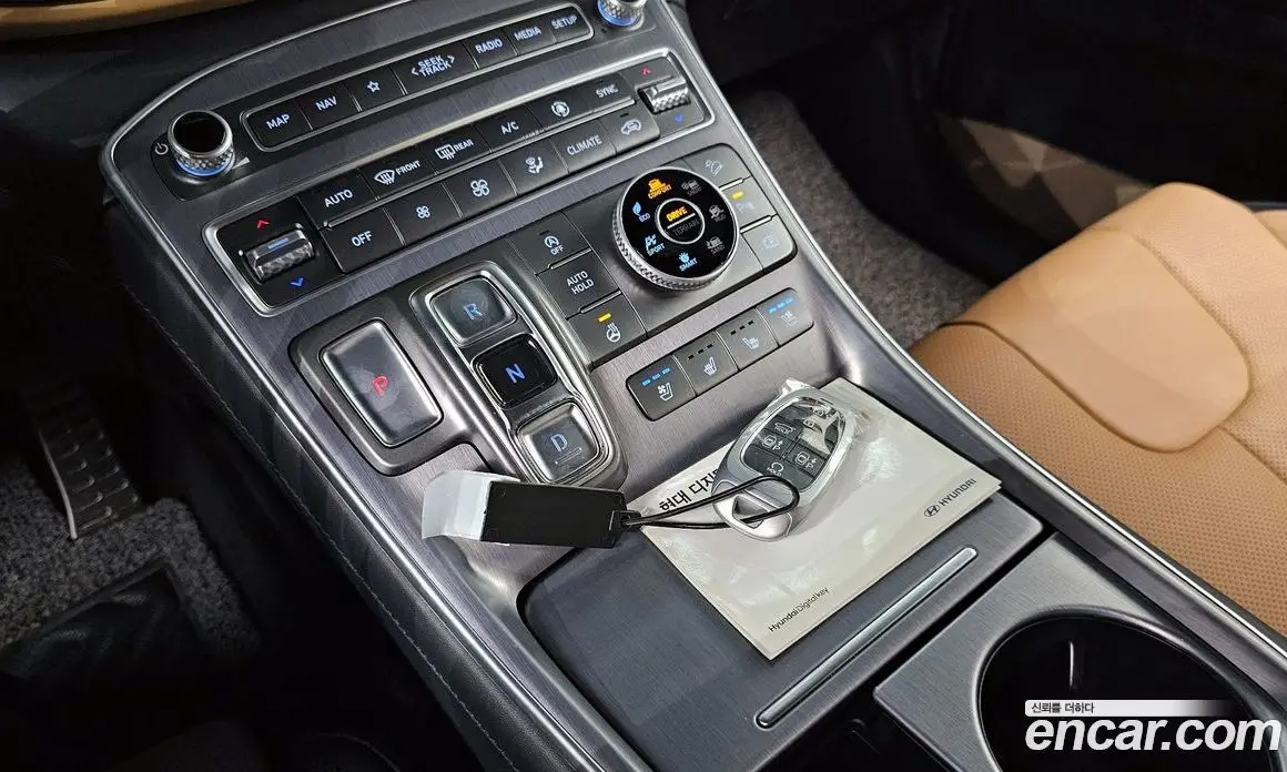 Hyundai Santa Fe 2021 2.5 автомат (гидро), фото 9