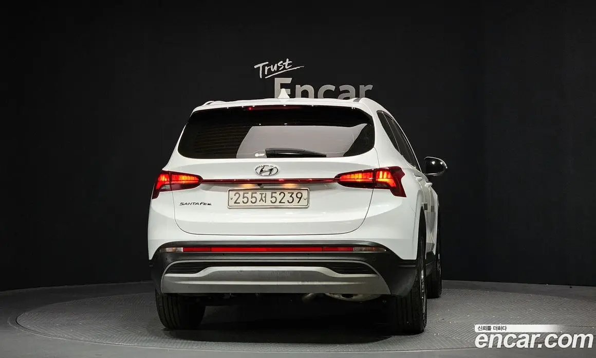 Hyundai Santa Fe 2021 2.2 автомат (гидро), фото 4