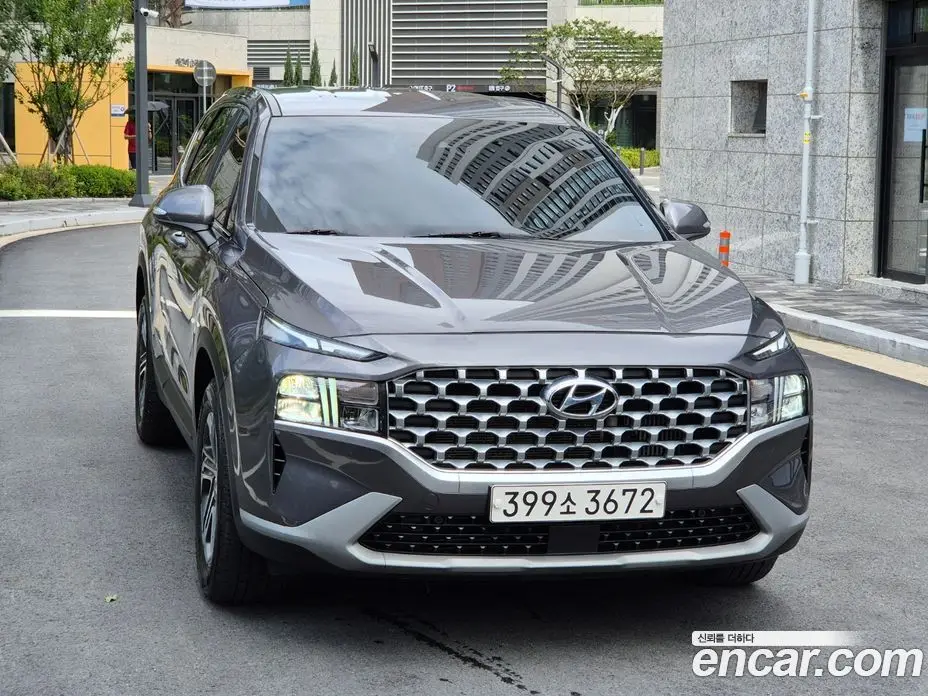 Hyundai Santa Fe 2021 2.2 автомат (гидро), фото 1 Hyundai Santa Fe 2021 2.2 автомат (гидро), фото 1