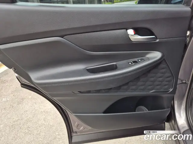 Hyundai Santa Fe 2021 2.2 автомат (гидро), миниатюра 8 Hyundai Santa Fe 2021 2.2 автомат (гидро), миниатюра 8