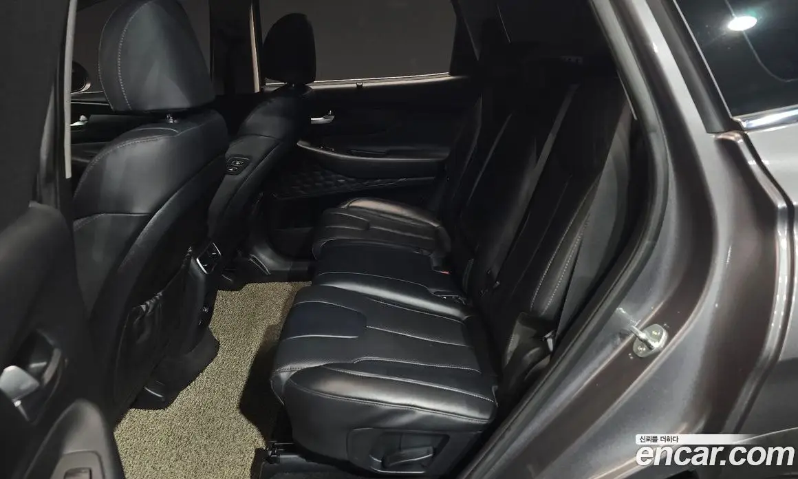 Hyundai Santa Fe 2021 2.2 автомат (гидро), фото 11