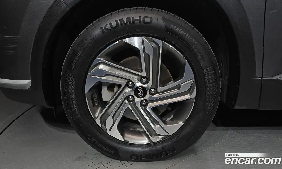 Hyundai Santa Fe 2021 2.2 автомат (гидро), фото 5