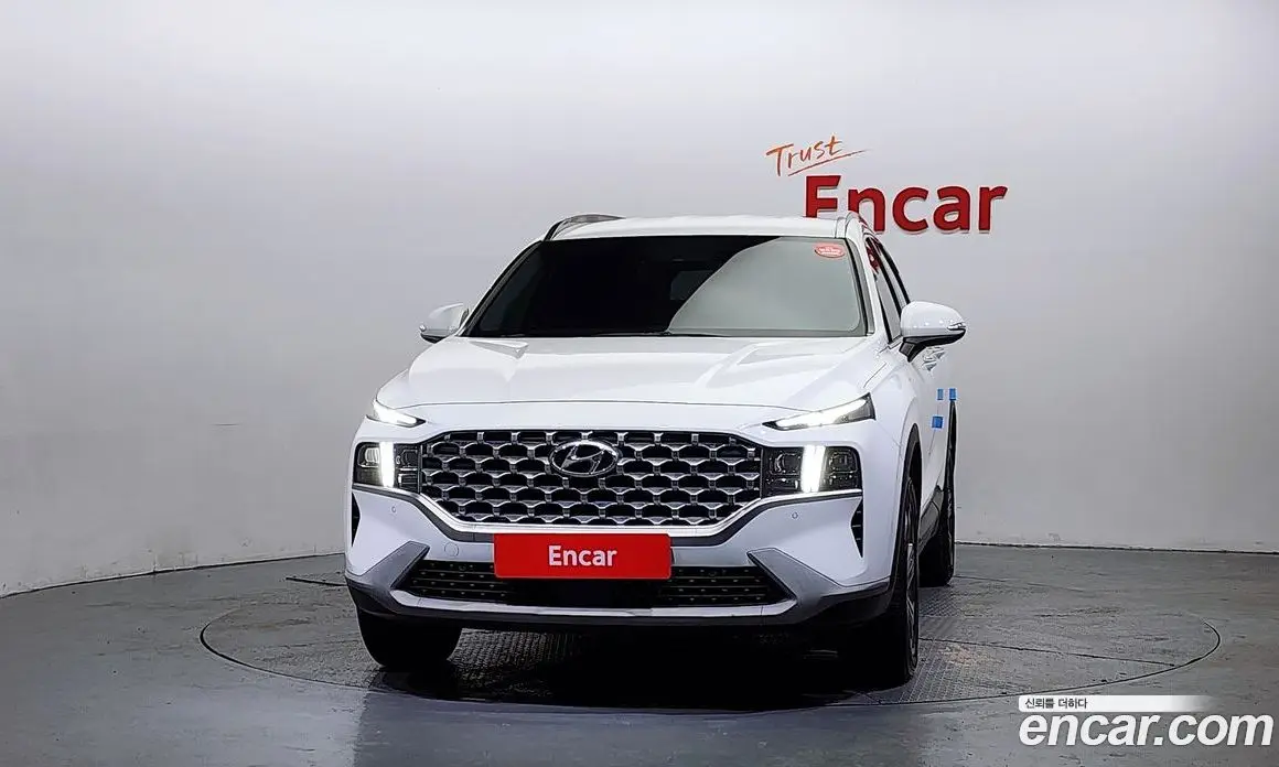 Hyundai Santa Fe 2021 2.2 автомат (гидро), фото 3 Hyundai Santa Fe 2021 2.2 автомат (гидро), фото 3